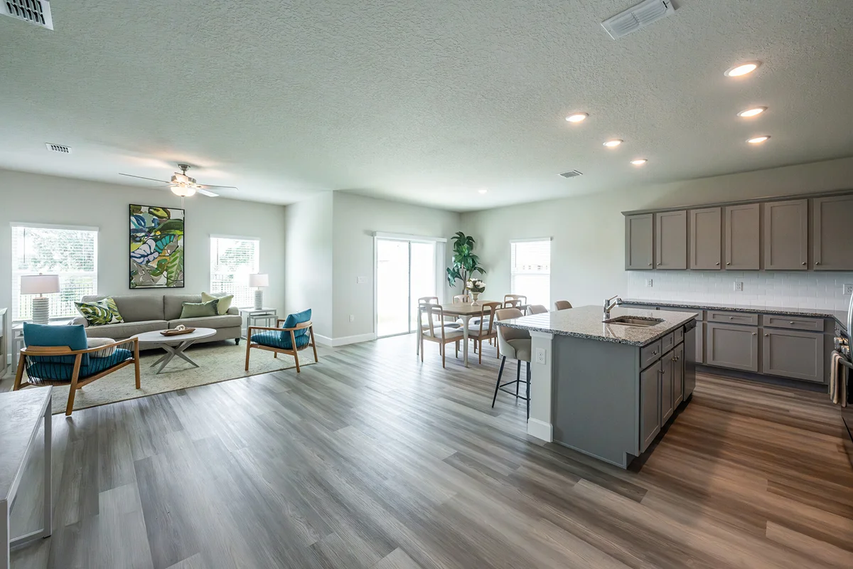Athens Wildwood Landing 3 bedroom 2 bathroom rental Wildwood, FL