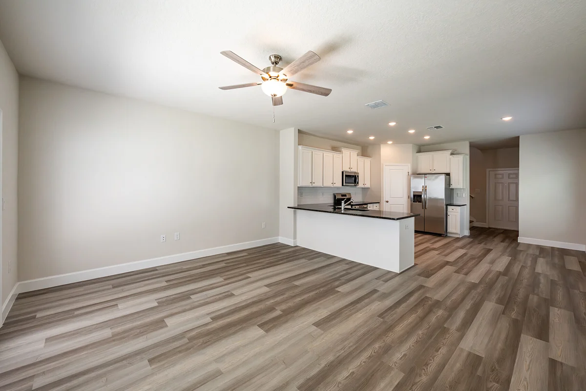 London Wildwood Landing 3 bedroom 2.5 bathroom rental Wildwood, FL