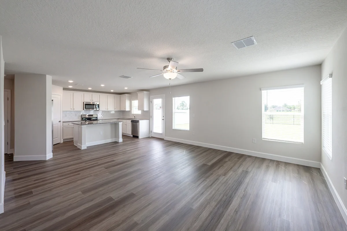Morgan Wildwood Landing 3 bedroom 2.5 bathroom rental Wildwood, FL